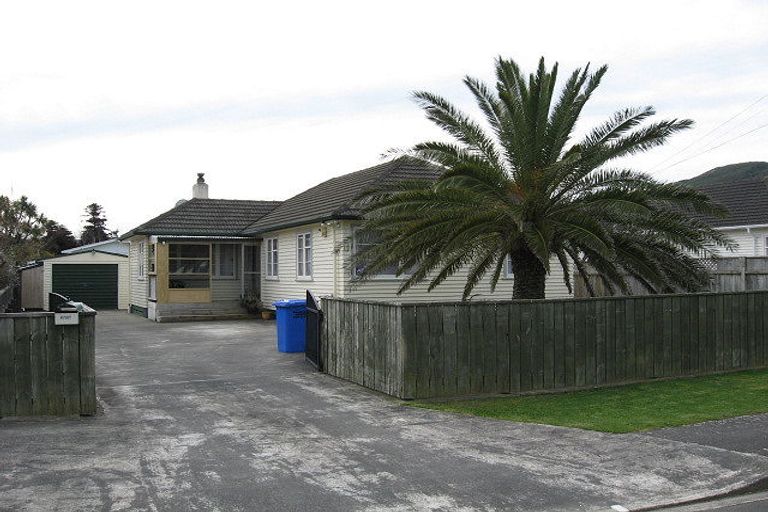 Photo of property in 14 Ashforth Street, Wainuiomata, Lower Hutt, 5014
