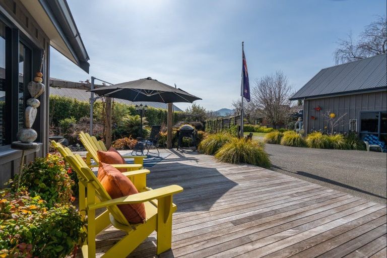 Photo of property in 7 Haines Grove, Rainbow Point, Taupo, 3330