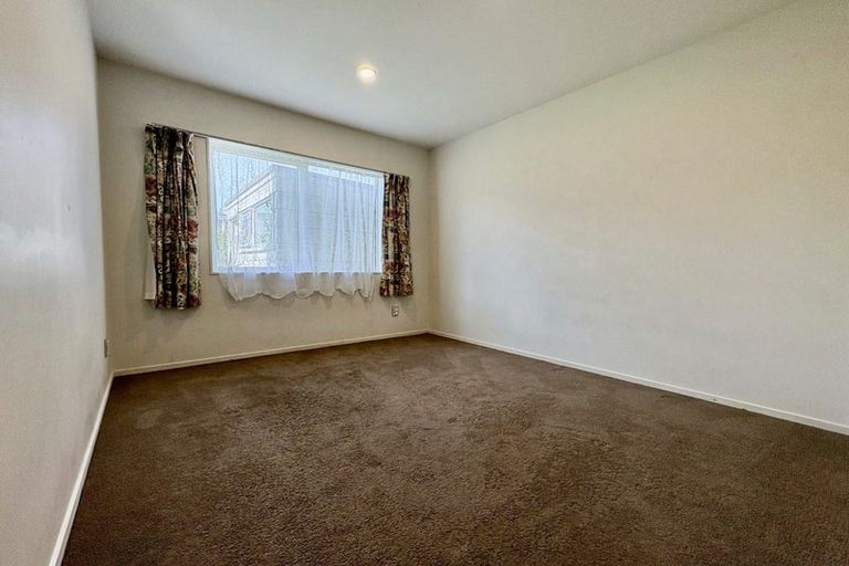 Photo of property in 109 Cascades Road, Pakuranga Heights, Auckland, 2010