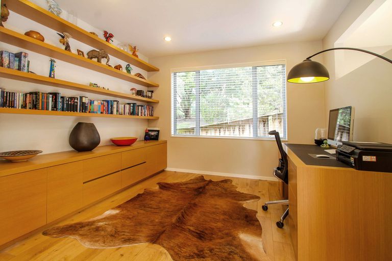 Photo of property in 11a Agathis Avenue, Mairangi Bay, Auckland, 0630