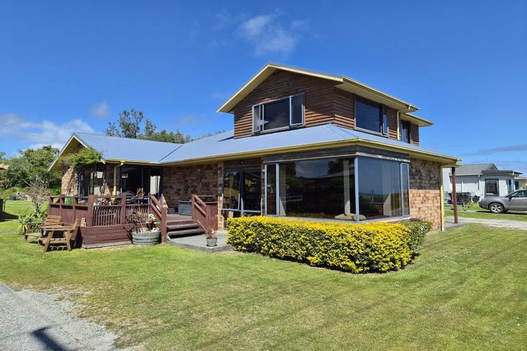 Photo of property in 581 Main South Road, Gladstone, Greymouth, 7805