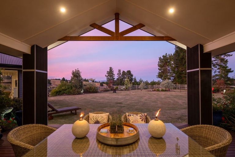 Photo of property in 6 Westmere Drive, Tasman, Upper Moutere, 7173