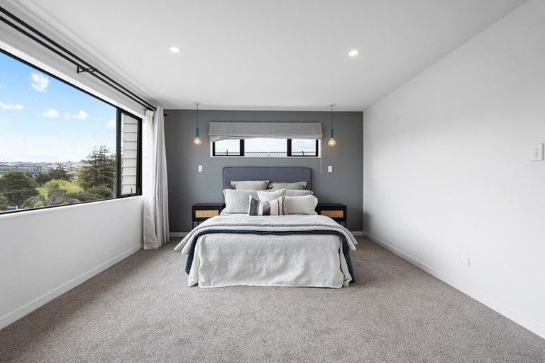 Photo of property in 13 Jack Hawken Lane, Silverdale, 0932