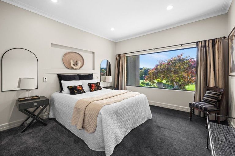 Photo of property in 375 Saint Georges Road, Havelock North, 4130