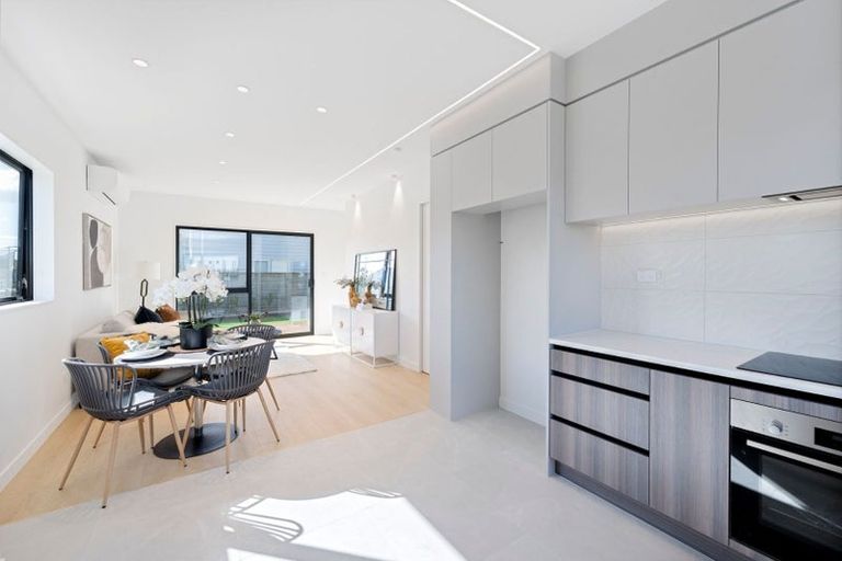 Photo of property in 37 Turret Lane, Hobsonville, Auckland, 0616