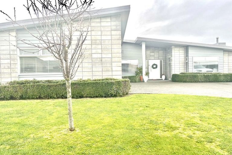 Photo of property in 21 Te Heipora Place, Havelock North, 4130