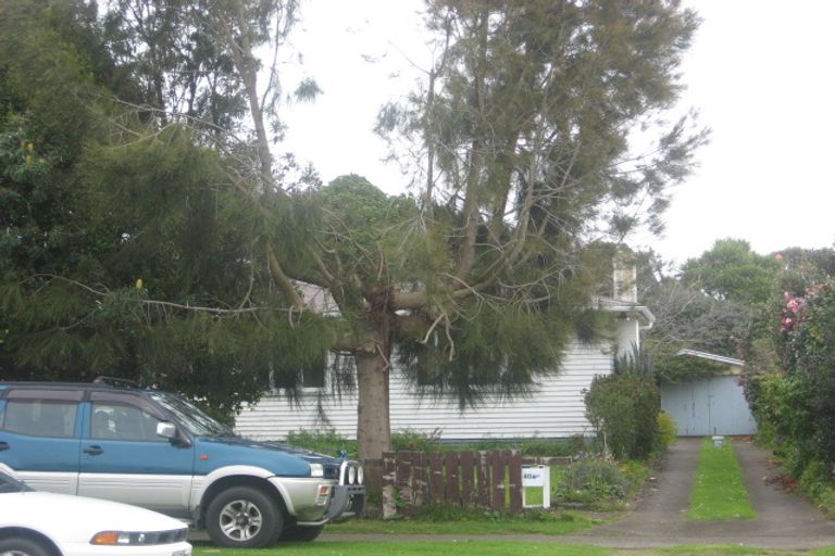 Photo of property in 40 Princess Street, Waitara, 4320