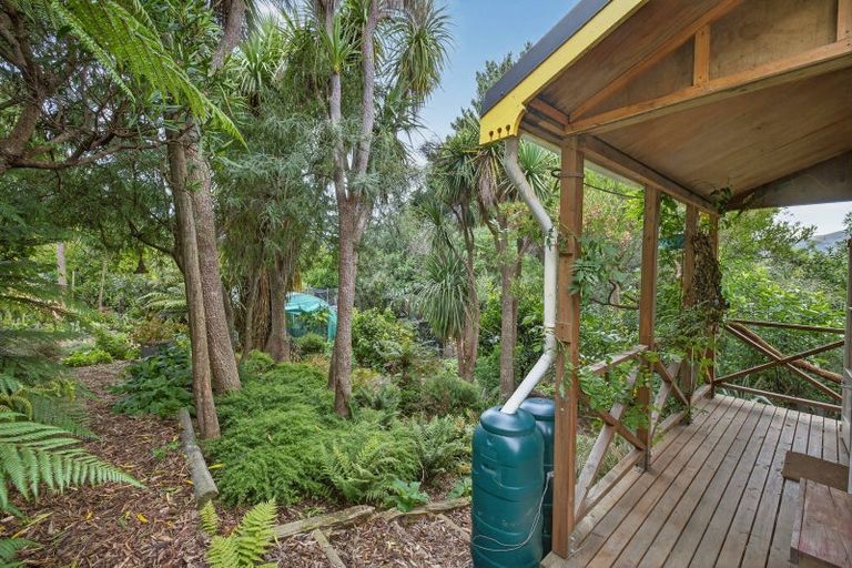 Photo of property in 35 Merlincote Crescent, Governors Bay, 8971