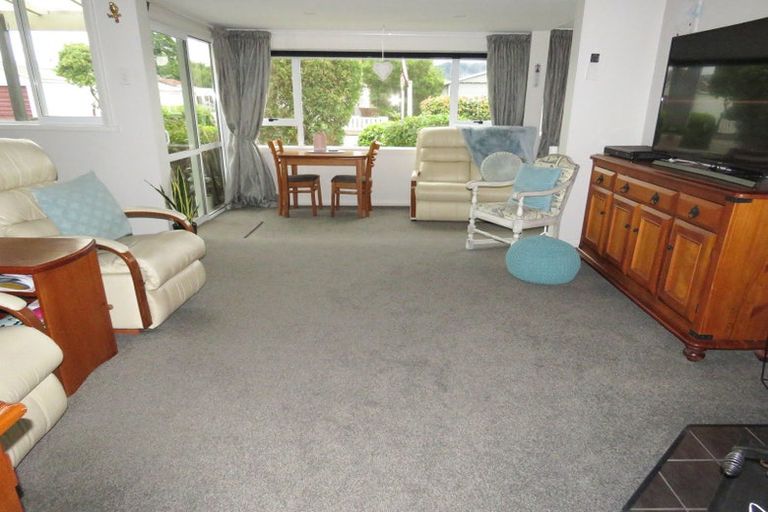 Photo of property in 15 Sinnamon Street, Reefton, 7830