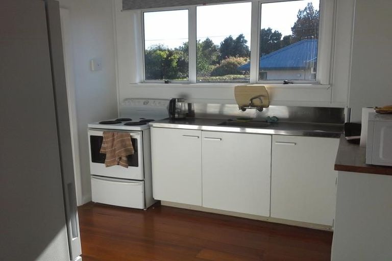 Photo of property in 83 Brooklands Road, Brooklands, New Plymouth, 4310