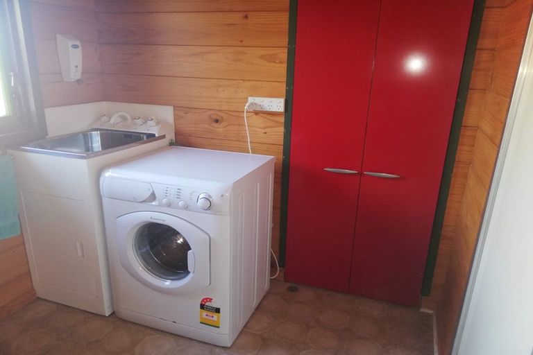 Photo of property in 35 Mulberry Street, Maungaraki, Lower Hutt, 5010