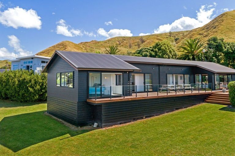 Photo of property in 13 Sandy Cove, Wainui, Gisborne, 4010