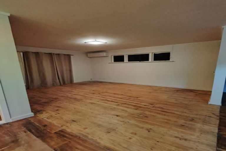 Photo of property in 145 Rongotai Road, Kilbirnie, Wellington, 6022