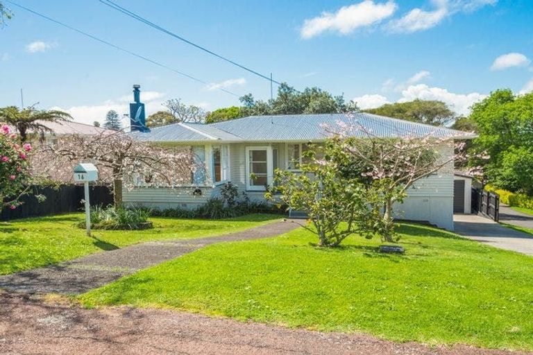 Photo of property in 16 Bean Place, Mount Wellington, Auckland, 1060