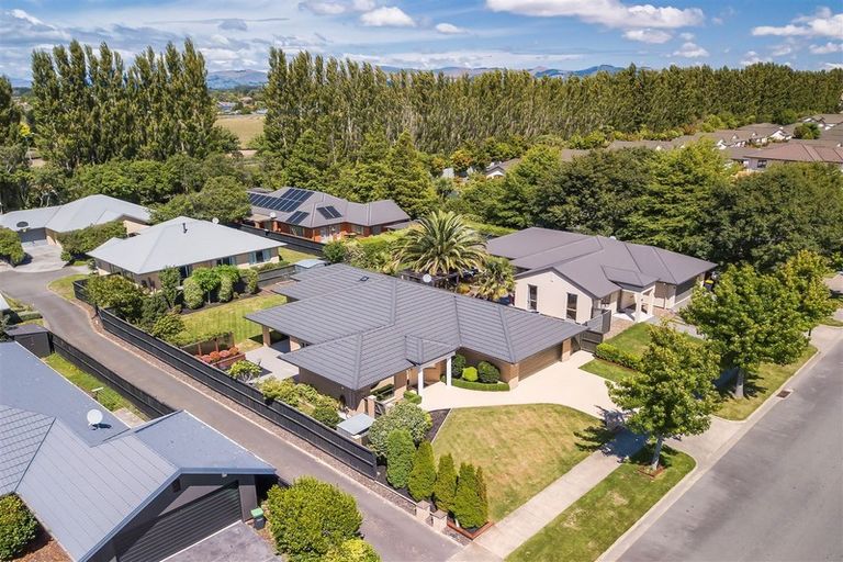 Photo of property in 51 O'neill Avenue, Northwood, Christchurch, 8051