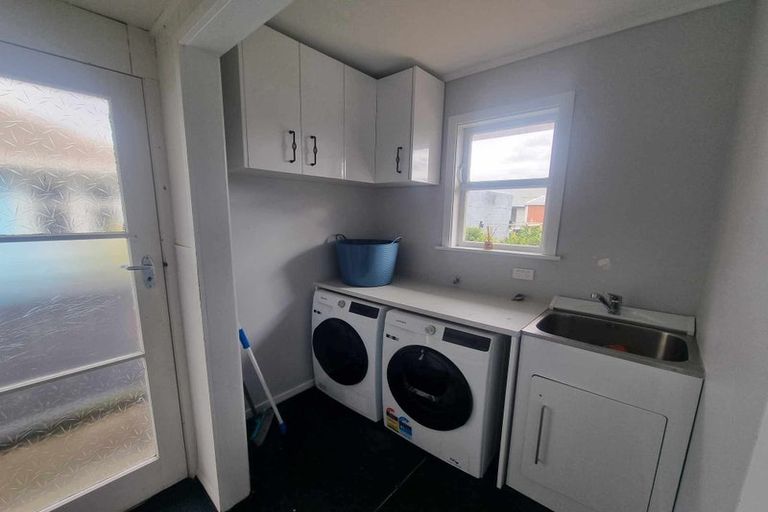 Photo of property in 22 Murray Street, Wallaceville, Upper Hutt, 5018