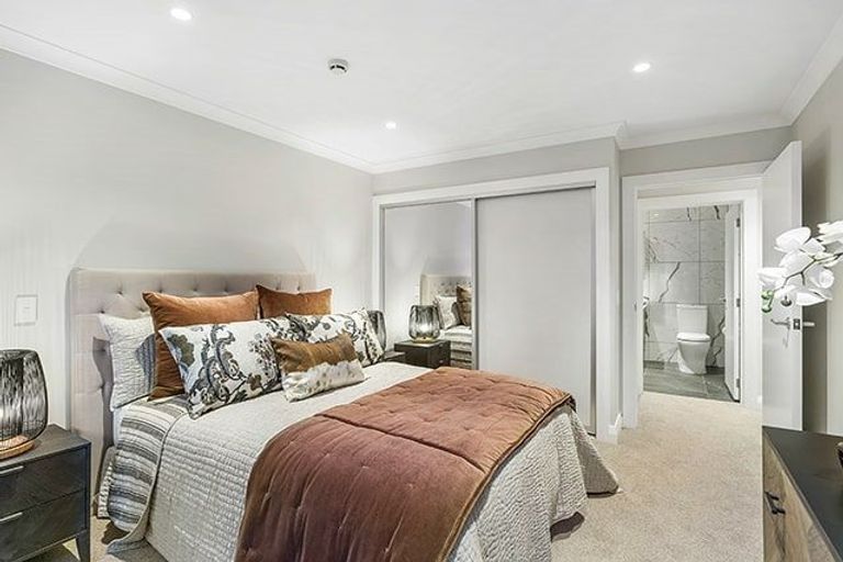 Photo of property in 98b/30 Ambassador Glade, Orewa, 0931