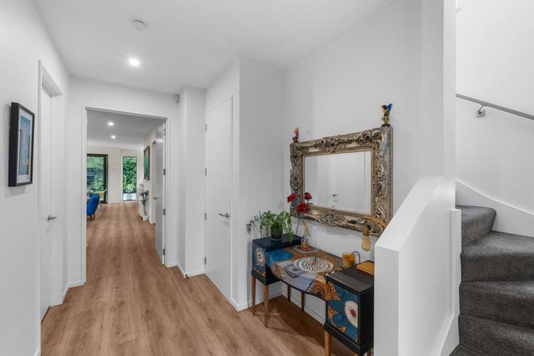 Photo of property in 53 Innes Road, St Albans, Christchurch, 8052