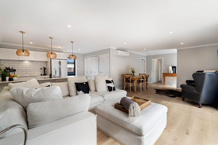 Photo of property in 173a Wallace Road, Mangere Bridge, Auckland, 2022