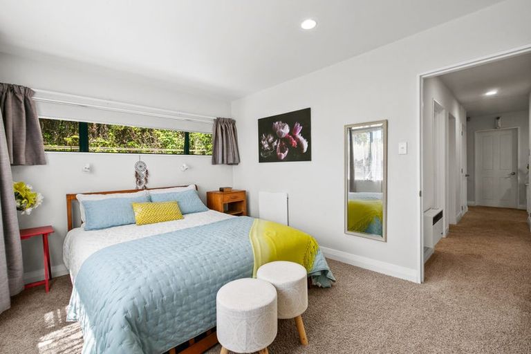 Photo of property in 117 Mangorei Road, Merrilands, New Plymouth, 4312