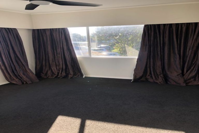 Photo of property in 35 Magnolia Avenue, Opaheke, Papakura, 2113