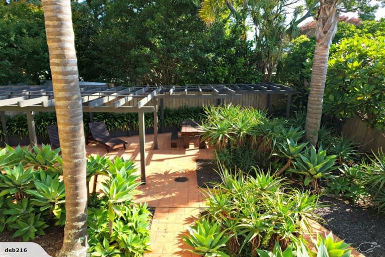Photo of property in 2/101 College Hill, Freemans Bay, Auckland, 1011
