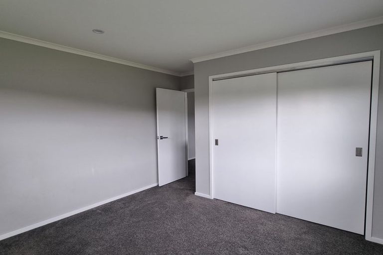 Photo of property in 114a Discovery Drive, Whitby, Porirua, 5024