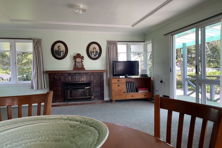 Photo of property in 7 Shoemaker Road, Waipu, 0510