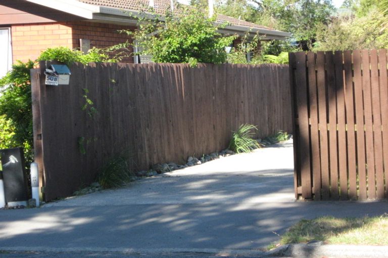 Photo of property in 2/50 Valecrest Avenue, Parklands, Christchurch, 8083