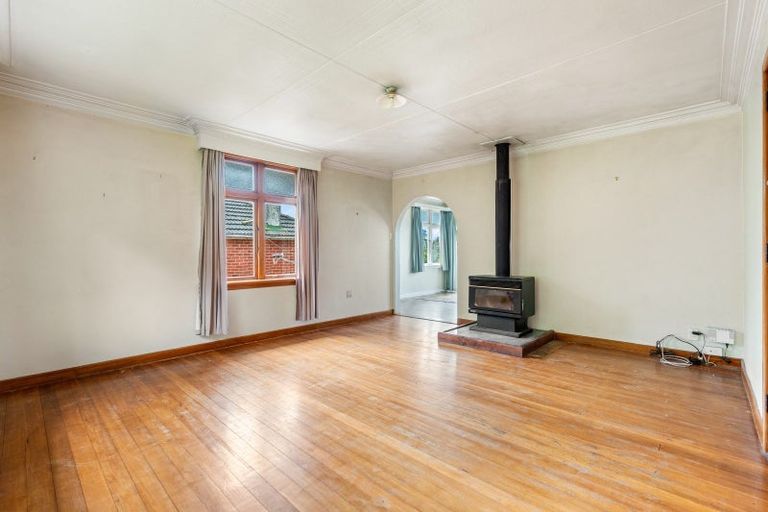 Photo of property in 98 Helensburgh Road, Halfway Bush, Dunedin, 9010