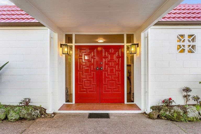 Photo of property in 51 Riverside Road, Orewa, 0931