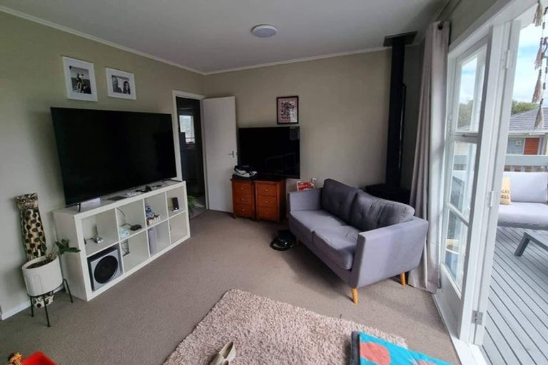 Photo of property in 117 Manuka Road, Bayview, Auckland, 0629