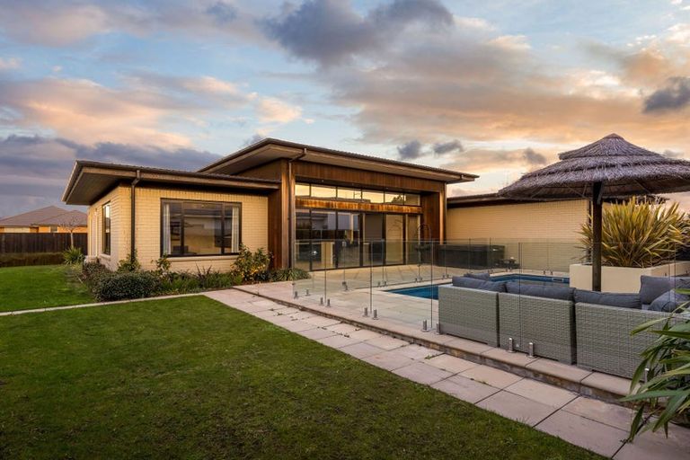 Photo of property in 39 Hamill Road, Halswell, Christchurch, 8025