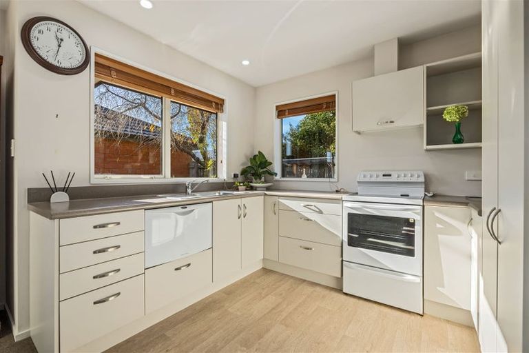 Photo of property in 33c Checketts Avenue, Halswell, Christchurch, 8025