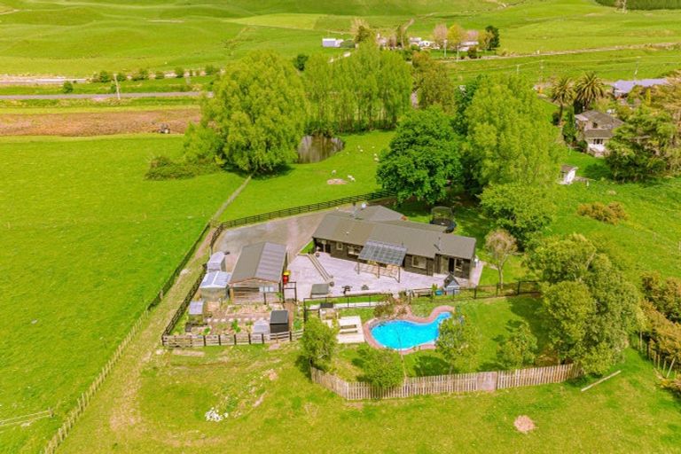 Photo of property in 231 No 3 Line, Whanganui East, Whanganui, 4582