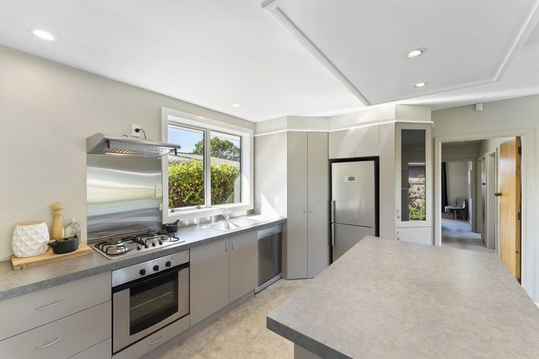 Photo of property in 297 Sawyers Arms Road, Bishopdale, Christchurch, 8053