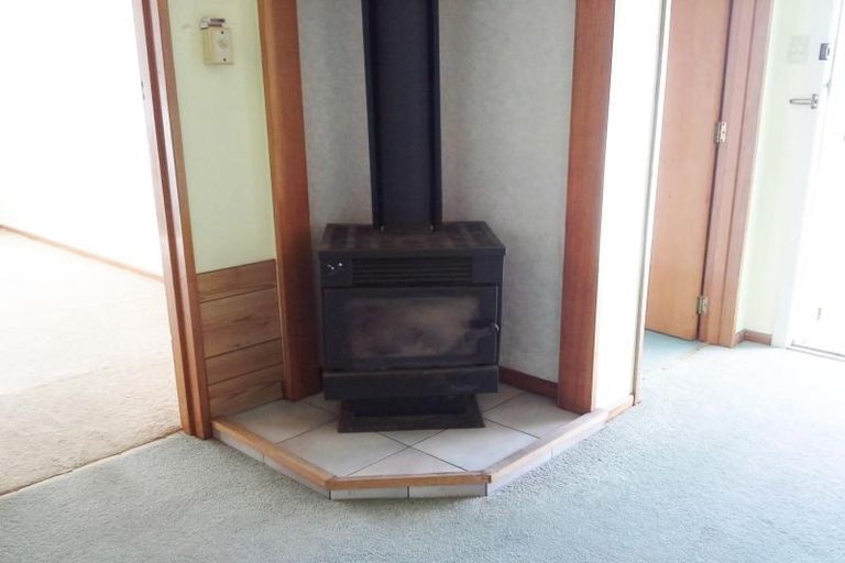 Photo of property in 16 Rangitake Drive, Spotswood, New Plymouth, 4310