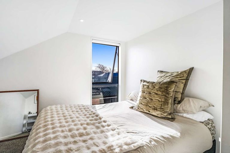 Photo of property in 7/11 Hinemoa Street, Spreydon, Christchurch, 8024