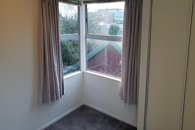 Photo of property in 1/3 Grove Road, Addington, Christchurch, 8024