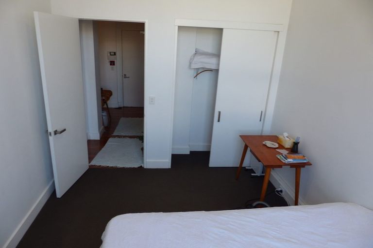 Photo of property in Augusta Apartments, 3/254 Willis Street, Te Aro, Wellington, 6011