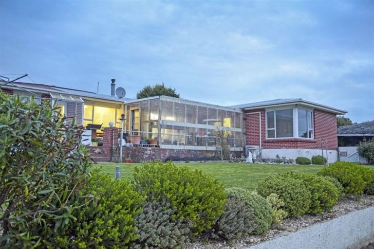 Photo of property in 3 Severn Street, Clifton, Invercargill, 9812
