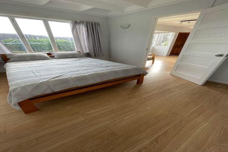 Photo of property in 123 Shakespeare Road, Milford, Auckland, 0620