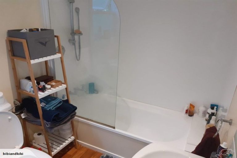 Photo of property in 2a Columbia Way, Kingston, Wellington, 6021