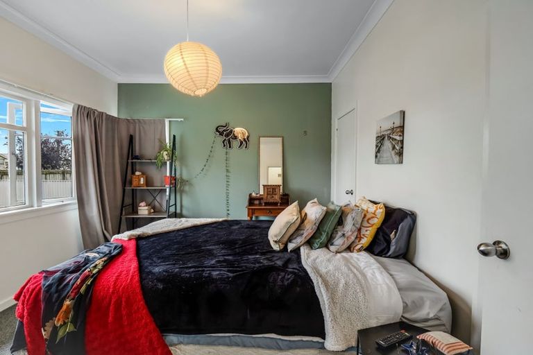 Photo of property in 43 Field Street, Aramoho, Whanganui, 4500