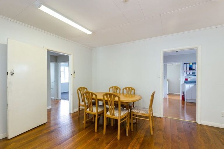 Photo of property in 9 Hollies Crescent, Johnsonville, Wellington, 6037