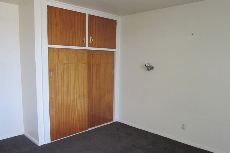 Photo of property in 2/22 Clare Road, St Albans, Christchurch, 8014