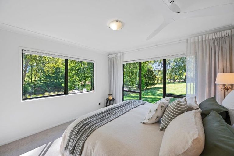 Photo of property in 44 Hardens Lane, Paremoremo, Auckland, 0632