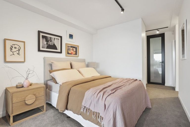 Photo of property in 23 Nugget Avenue, Hobsonville, Auckland, 0616