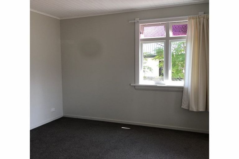 Photo of property in 4 Lovatt Crescent, Kensington, Whangarei, 0112