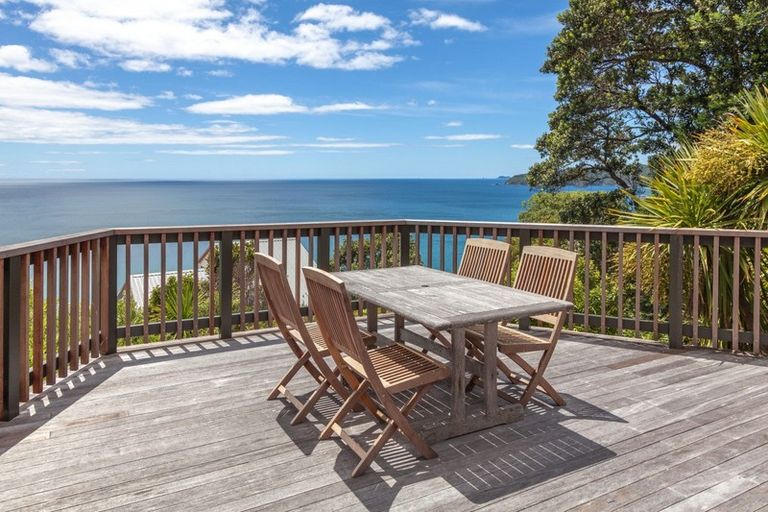 Photo of property in 57 Motuhoa Road, Tairua, 3508